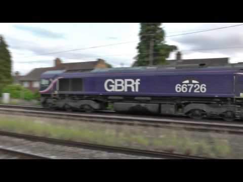 GBRF 66726 Working 0Z81 Dagenham Dock Recp to Bescot Up Engineers Sdgs Passing Barking 08/07/2015