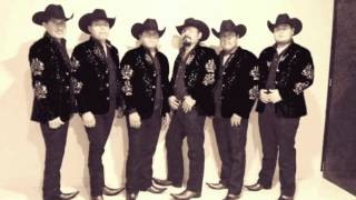 Download lagu Corrido de Gerardo Parada - Los Vatos Del Rancho mp3