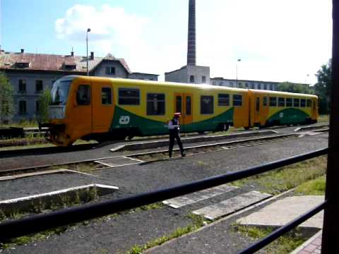 Odjezd regionovy na Os 2604/2605 ze Šluknova.