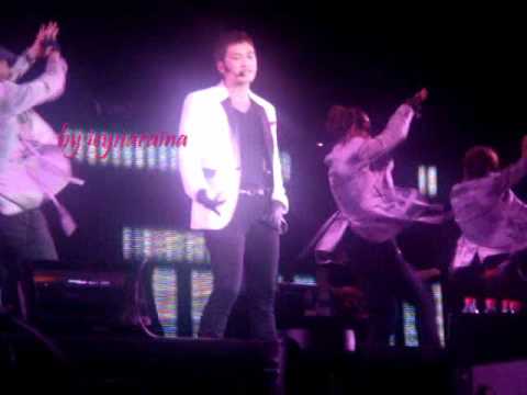 100411 Rain Live @ 2011 Malaysia Grand Prix Concert *With You*