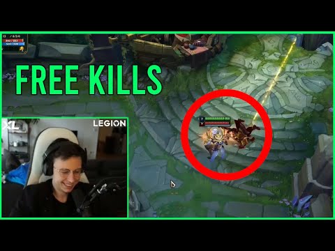 This Is The Craziest LoL Bug Ever