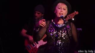Hazel O&#39;Connor-RUNAWAY-Live @ The Corby Cube, Corby, England, UK, November 29, 2017-Breaking Glass