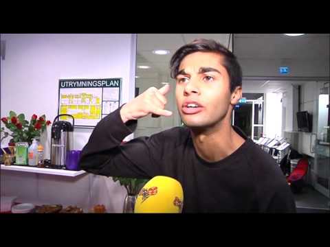 William Spetz lär Expressens reporter att dansa