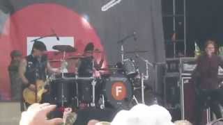 Buckcherry "Somebody Fucks With Me" @ Louder Than Life Festival Louisville, KY. 2014