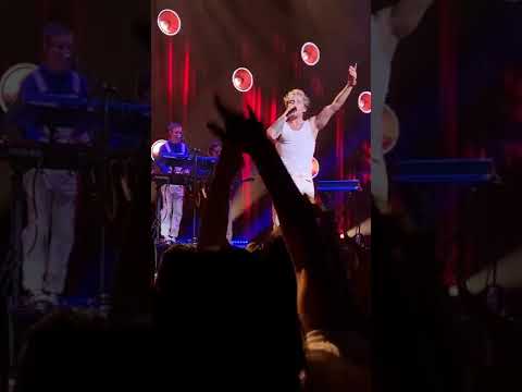 Christopher - Fall So Hard (크리스토퍼 내한공연 220827) @christophermusiccom