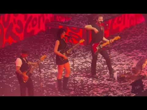 Viva Suecia y Hoonine Movistar Arena 31/10/25 Tu Y Yo Contra Los Demás