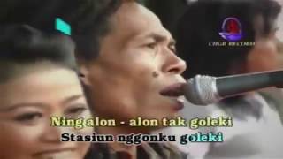 Download lagu ALUN - ALUN NGANJUK - DUET BARENG SODIQ TANPA VOKAL LILIN HERLINA mp3