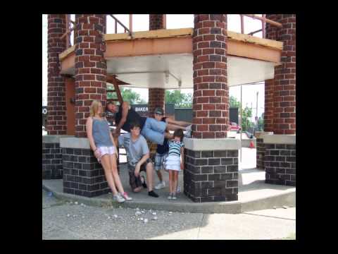 Kim, Rob and kids Vacation-coming home.wmv