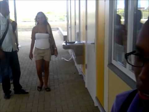 West $ite Yah:Porkeria na Liseo Boneriano