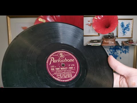 Fox Trot Medley Pt1 ~ Harry Roy's Tiger-Ragamuffins ~ 2 Pianos String Bass Drums ~ Parlophone 78rpm