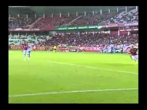 Entrada criminosa de Bolívar (Internacional) em Dodô (Bahia).