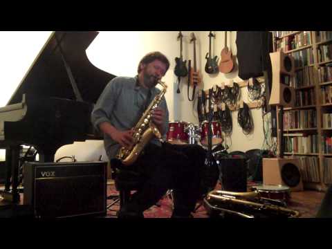 Jim Hobbs solo @ Spectrum 6-1-13 2/2