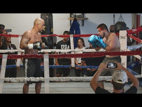 OLDSCHOOL V.S. NEW BLOOD | ROUND 1 KO | Monster Brawl 2