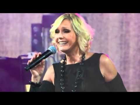 Helena Vondrackova Live @ Kwakowo.flv