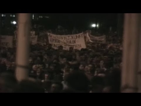 "WIR SIND DAS VOLK": Wie die Demokratiebewegung die DDR abschaffte