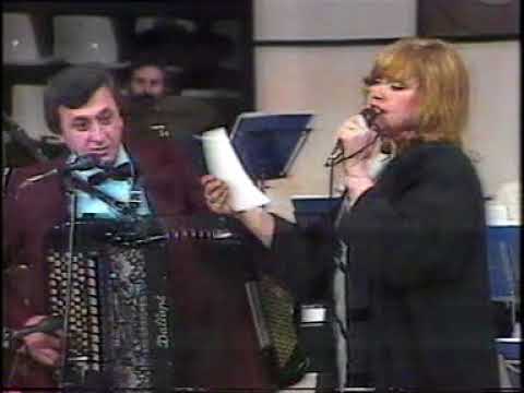 BISERA VELENTANLIĆ I ANDRIJA ERA OJDANIĆ, "Šta to radiš Maro"