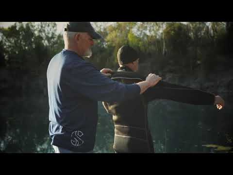 Video Review of the Scubapro Exodry Dry Suit, Men's 2018