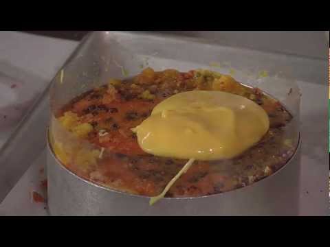 Breville -- Tosi on Tour -- Christina Tosi from Momofuku Milk Bar makes Chocolate Chip Cake