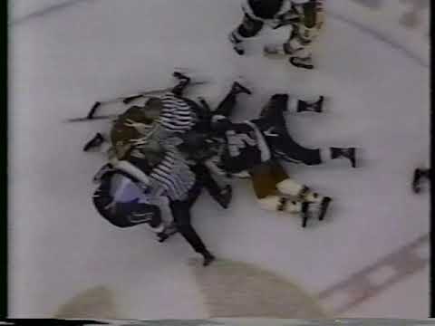Kings vs Flames Brawl (Calgary Feed) - Apr 20, 1989