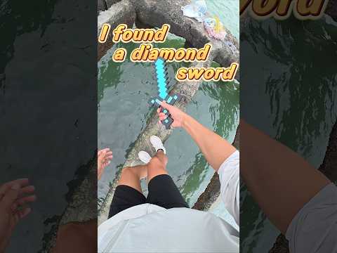 I found a diamond sword...#pov #parkour #minecraft #funny #sports #extreme #sports