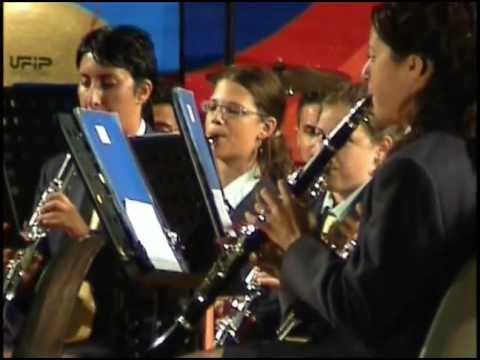 La banda musicale "V.M.Pintorno" esegue A.B.C marcia sinfonica di P.Pernice