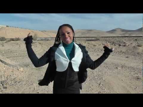 Elisete sings Zemfira - Hotchesh