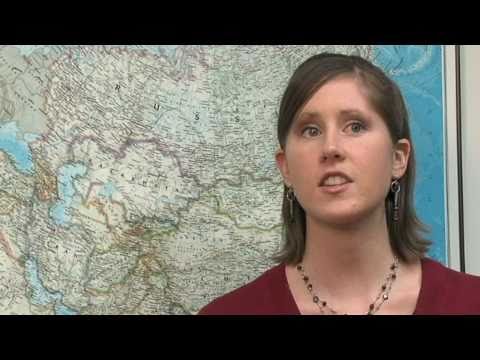 アクションの中の言語学習 (Learning Languages in Action)