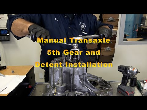 Toyota C52 Manual Transaxle Overhaul Video (12), 5th gear and detent Installation