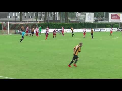 Rood Wit '62 Seizoen 2018/2019 -  Op naar de vierde klasse