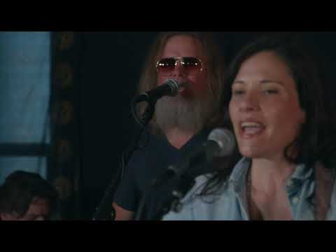 Shannon McNally & Band - "I Ain't Living Long Like This" ( From Compass Sound Studio in Nashville)