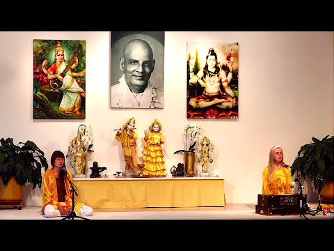 Satsang + geführte Meditation mit Sybille - Yoga Vidya Live Ritual Kirtan singen 20:00Uhr 23.06.2020