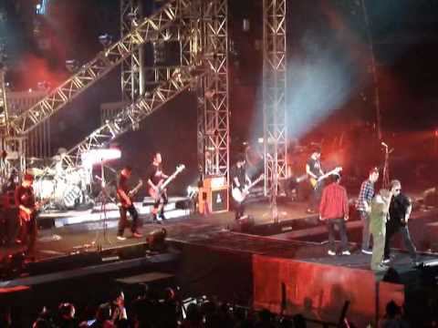 渣緊中指 - Mr feat LMF @ Everyone concert