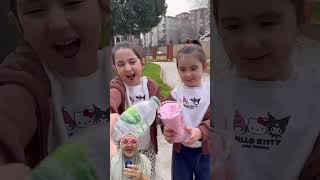Download lagu THE CANDY WAS SPOILED WITH WATER‼️😁😅 #funny #shorts mp3