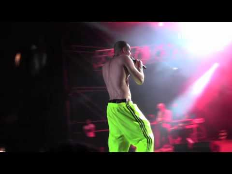 ON/LIVE: Calle 13 en el Estadio de San Marcos - Lima 2011