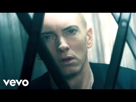 Eminem - The Monster (ft. Rihanna)
