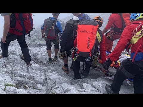 WATZMANN: Junge Frau aus Brandenburg überlebt 50-Meter-Sturz
