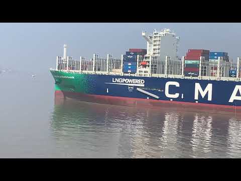 CMA CGM JACQUES SAADE LNG POWERED C/V arrived at Ningbo