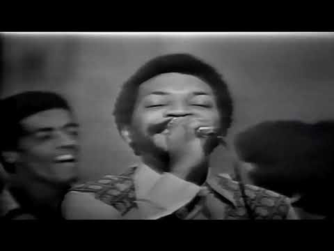 Martinho da Vila - Batuque na Cozinha (P&B)