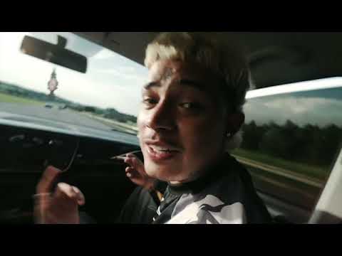 Akao.47 -  “AEE PIRANHA VEM CÁ” (Official Music Video) dir. @Kurafilms