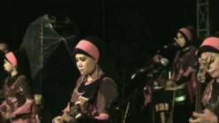 Download lagu live nasidaria Habibi mp3