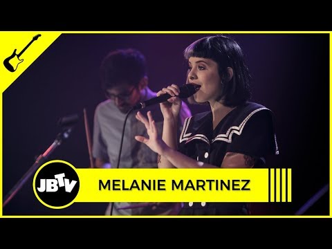Melanie Martinez - Dead To Me - Live @ JBTV