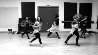 Ladies In Da House - Aaliyah by Isaac Tualaulelei