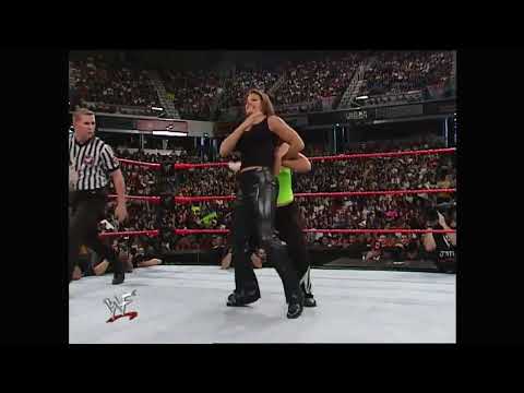 Molly Holly, Lita, Jacqueline vs Stacy Keibler, Torrie Wilson, Ivory