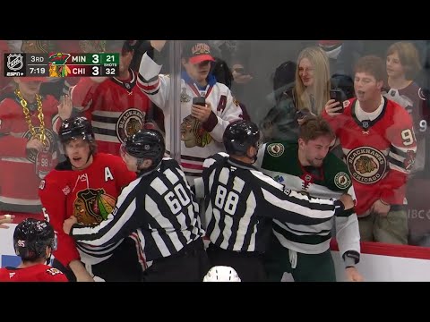 Connor Murphy Drops 🥊 Gloves 🥊 With Yakov Trenin