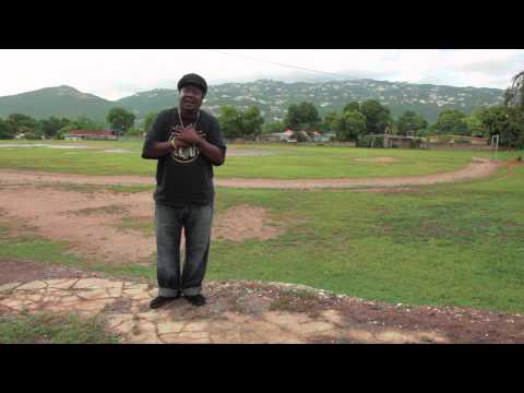 Mikey General - Never Alone - Live Session