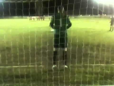 Tring Athletic shoot out win