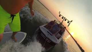 preview picture of video 'GoPro surf and catch'