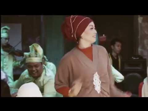 Giwang Barlian - Radja