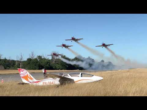 Royal Jordanian Falcons spectacular take-off at Ursel Avia 2022