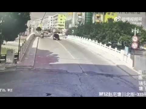 テスラの自動操縦が死亡事故を引き起こした